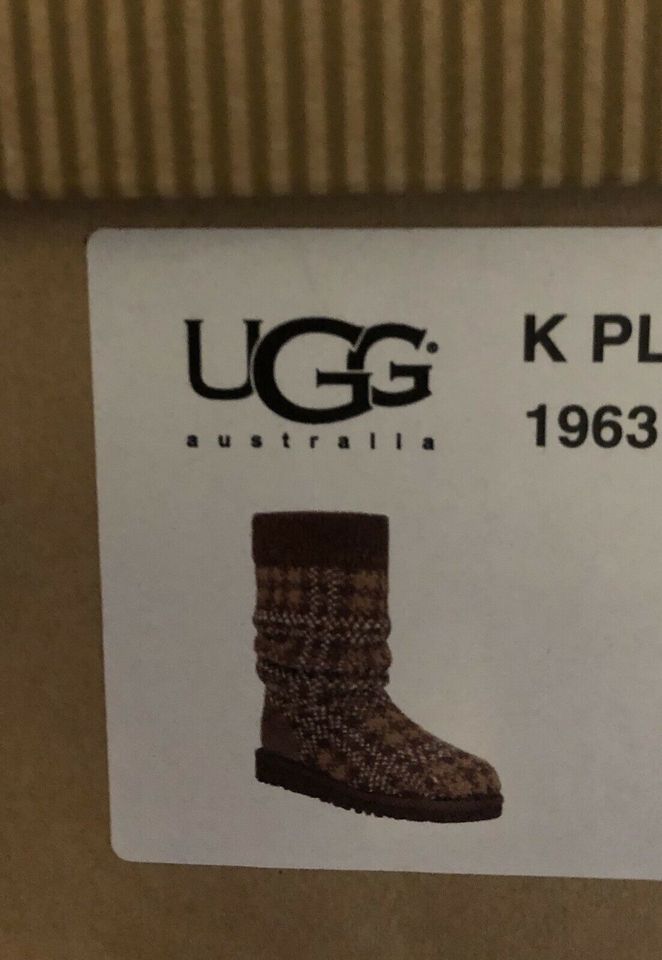 NEU Ugg australia K CLASSIC PLAID KNIT BOOTS Gr. 38 (36+2) in Berlin