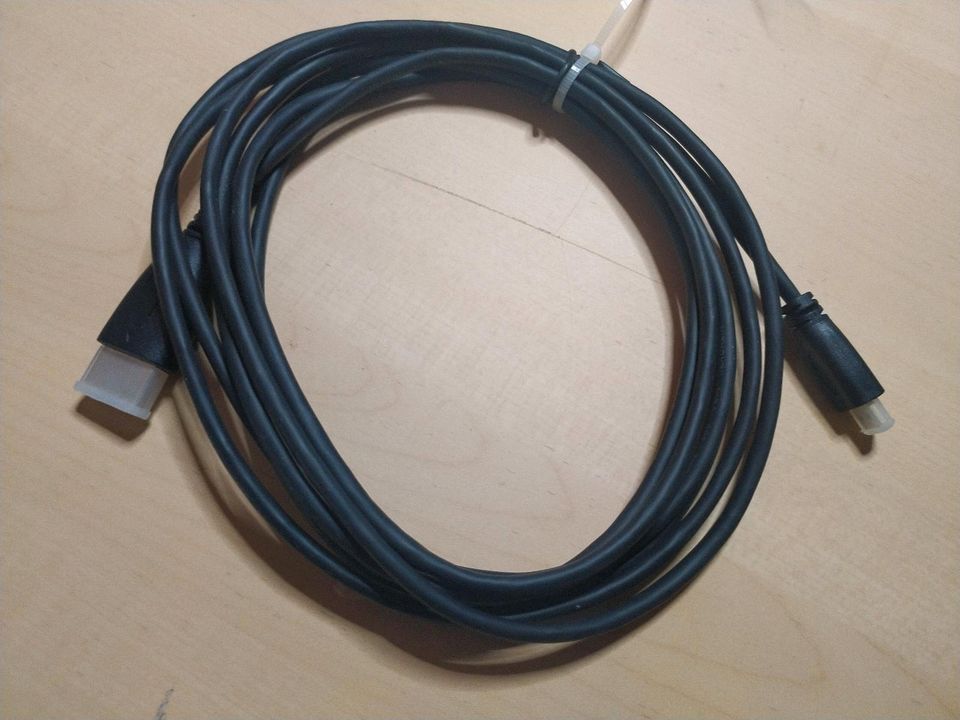 Diverse Kabel Inch HDMI LAN verschiedene Längen in Glauchau