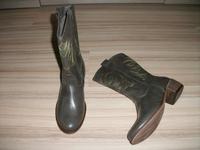 2 NEU  Paar Winterstiefel Gr.37 Niedersachsen - Laatzen Vorschau