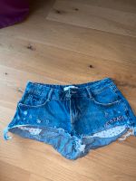 Blaue sexy Jeans-Hotpants von Zara mit Stickerei Bayern - Vogtareuth Vorschau