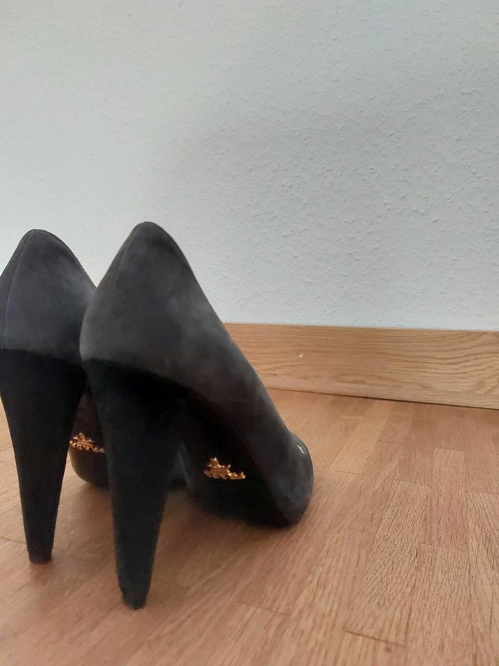 PRADA Pumps in Frankfurt am Main