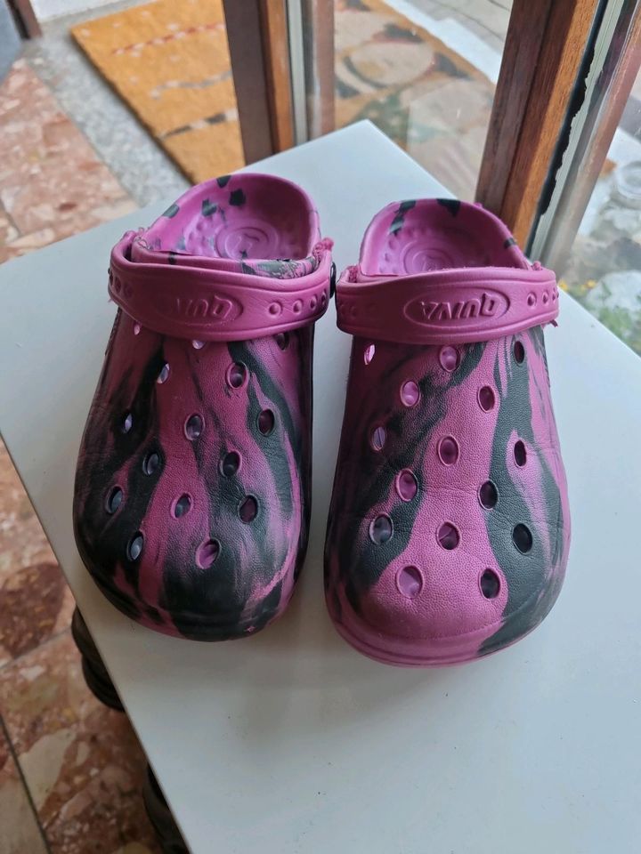 Clogs Gr 31/32 von Quiva in Hessen - Breidenbach (bei Biedenkopf) |  Gebrauchte Kinderschuhe Größe 31 kaufen | eBay Kleinanzeigen ist jetzt  Kleinanzeigen