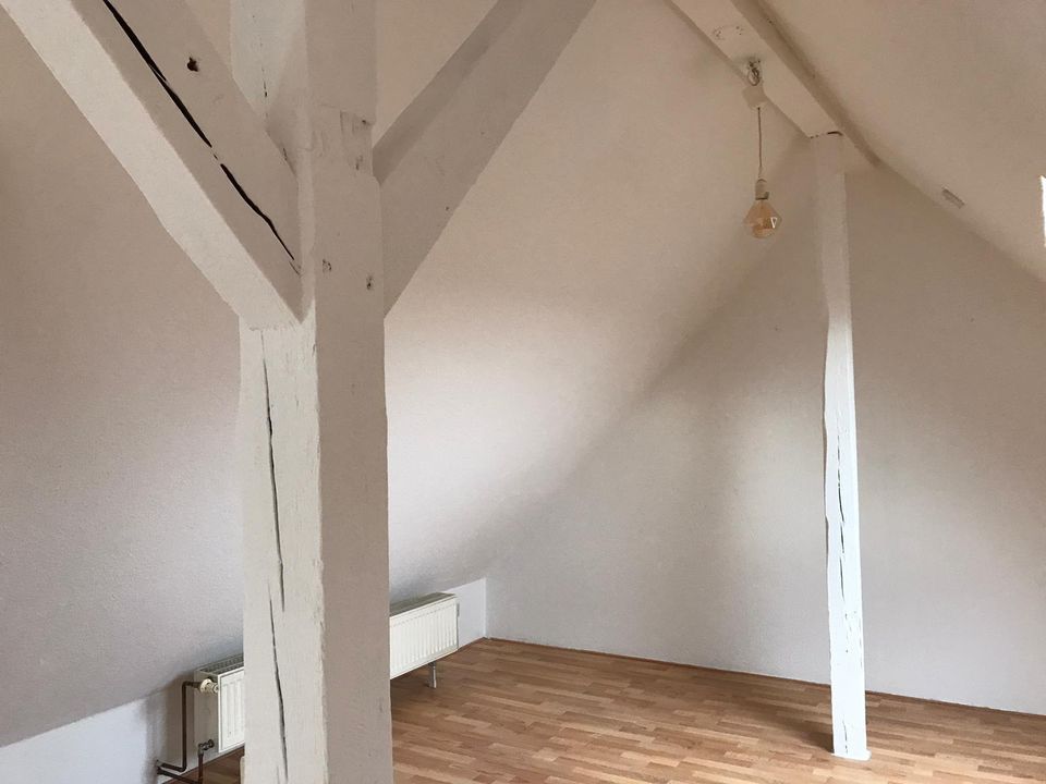 gemütliche Single Wohnung im Dachgeschoss in Neunkirchen