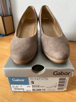 Gabor Pumps High Heels schicke Schuhe Größe 38/5 Niedersachsen - Rodenberg Vorschau