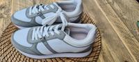Sneaker Esprit NEU 37 weiss grau Nordrhein-Westfalen - Ascheberg Vorschau