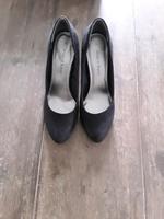 Damen Pumps von Marco Tozzi ! Niedersachsen - Bardowick Vorschau