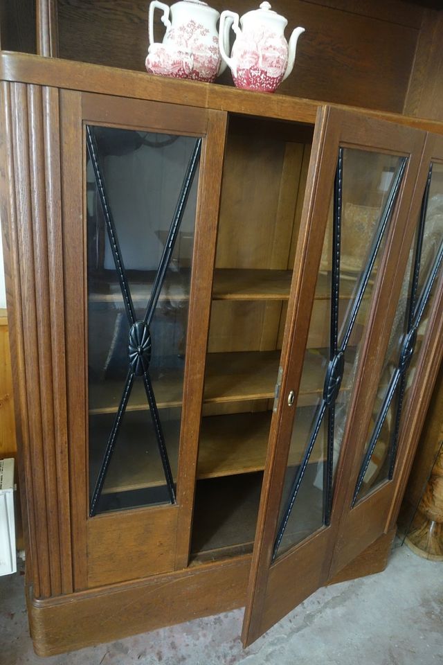 Jugendstil - Vitrine /  Bücherschrank um 1910 in Horn-Bad Meinberg