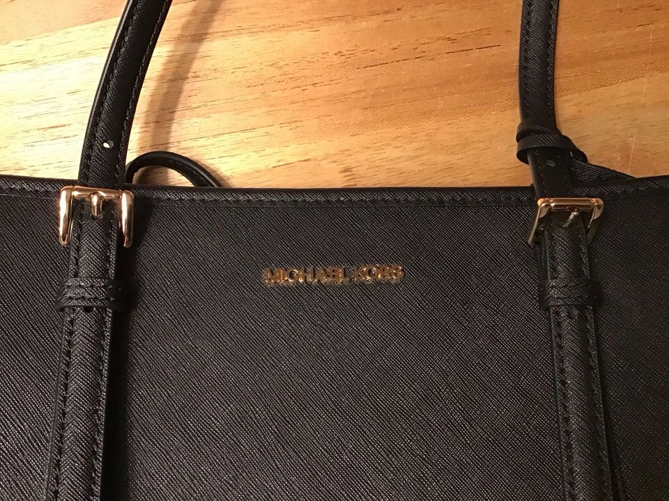 Michael Kors Handtasche Shopper Leder schwarz  Top! in Herne