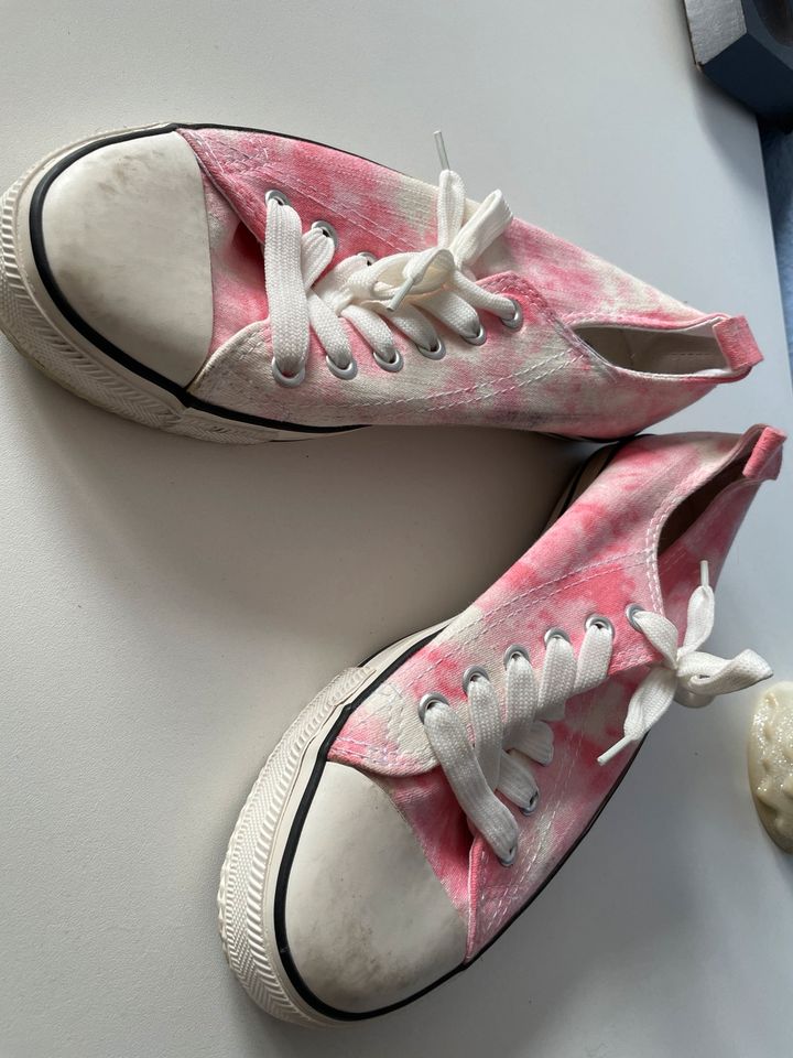 Sneaker weiß rosa Größe 39 in Köln