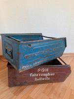 Alte Werkzeug, alte Fahrzeugbaukisten zu verkaufen Berlin - Mitte Vorschau