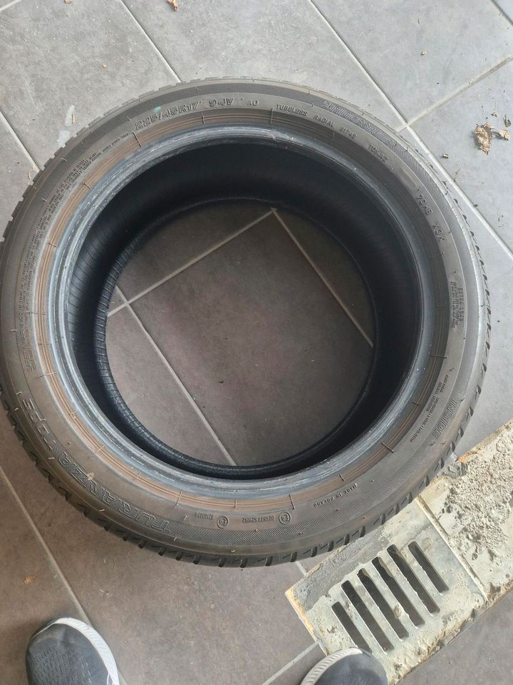 Sommerreifen 225/45 R17 Bridgestone in Grünberg