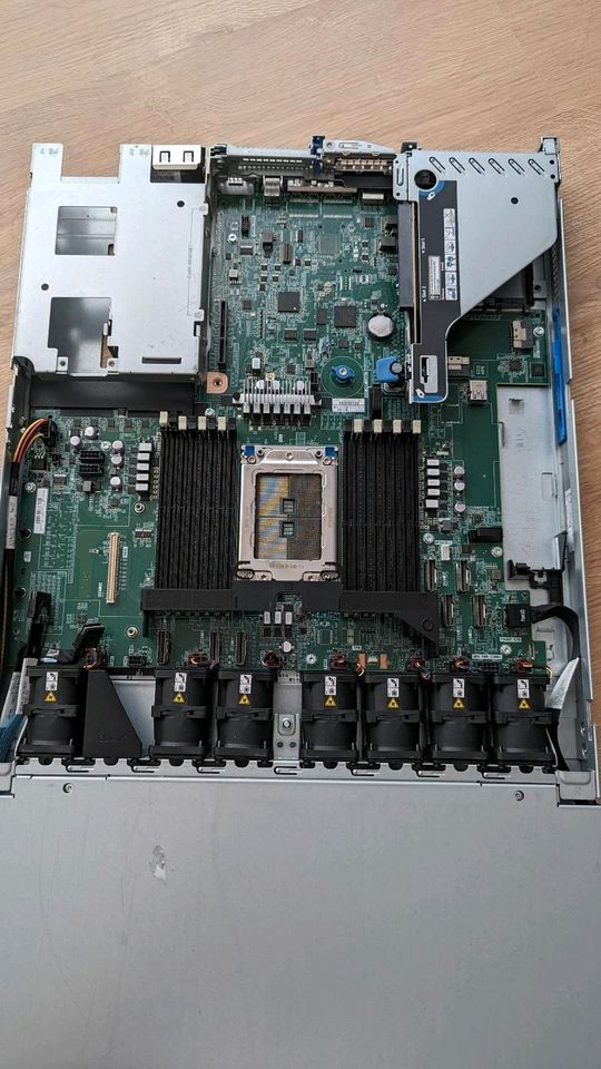 HP DL325 G10/Gen10 Plus Server (AMD EPYC) in Gaimersheim