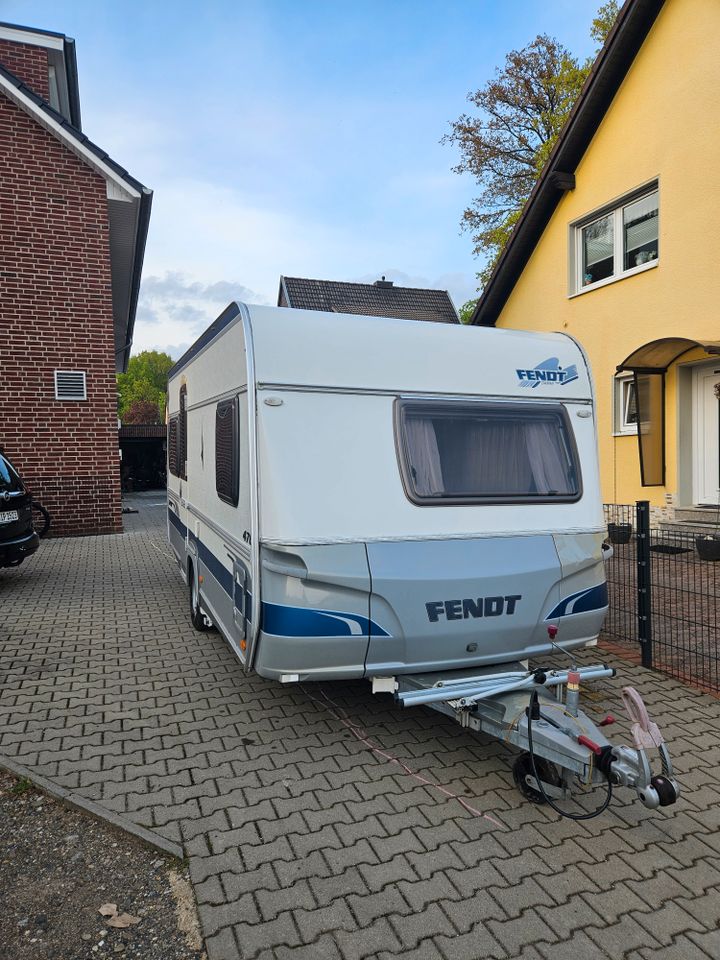 Wohnwagen Fendt Saphir 470 Mover, Vorzelt, City Wasser in Siegburg