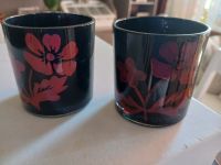 2x Teelichtgläser, schwarz mit Blumenmotiv, zus. 3€ Berlin - Hohenschönhausen Vorschau