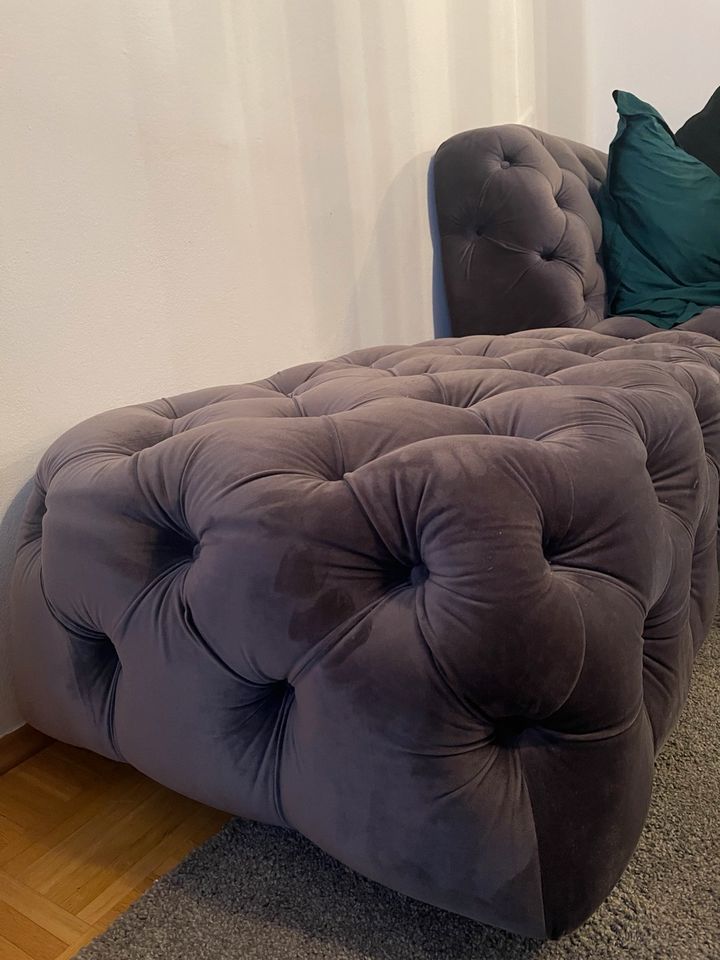 Sofa  GRAU in München