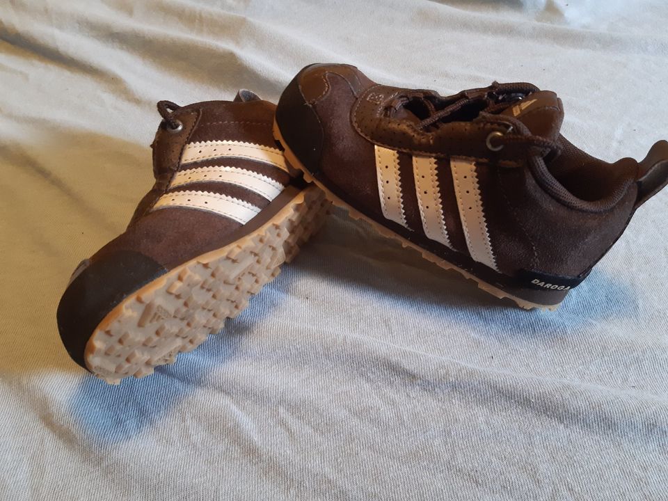 Adidas daroga cheap chile