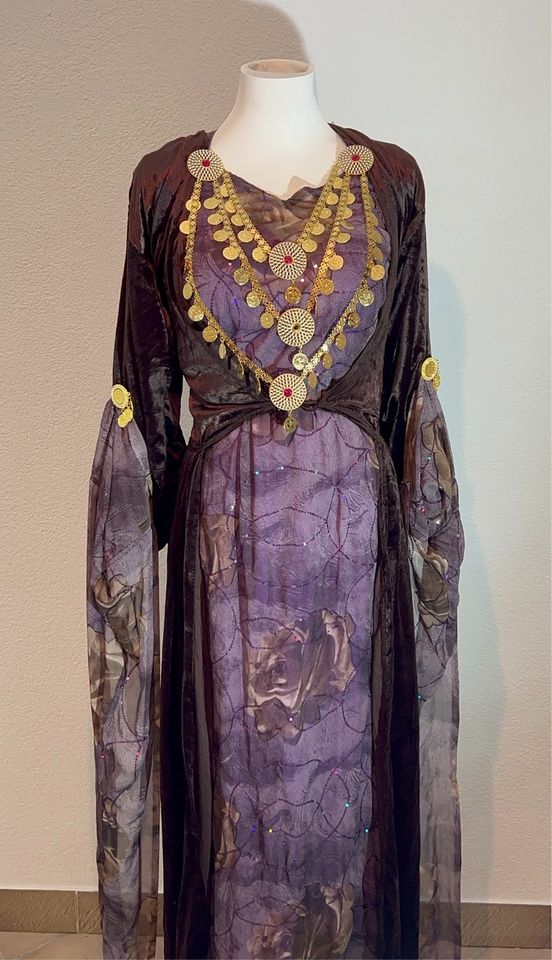 Kurdisches Kleid zu vermieten in Pforzheim