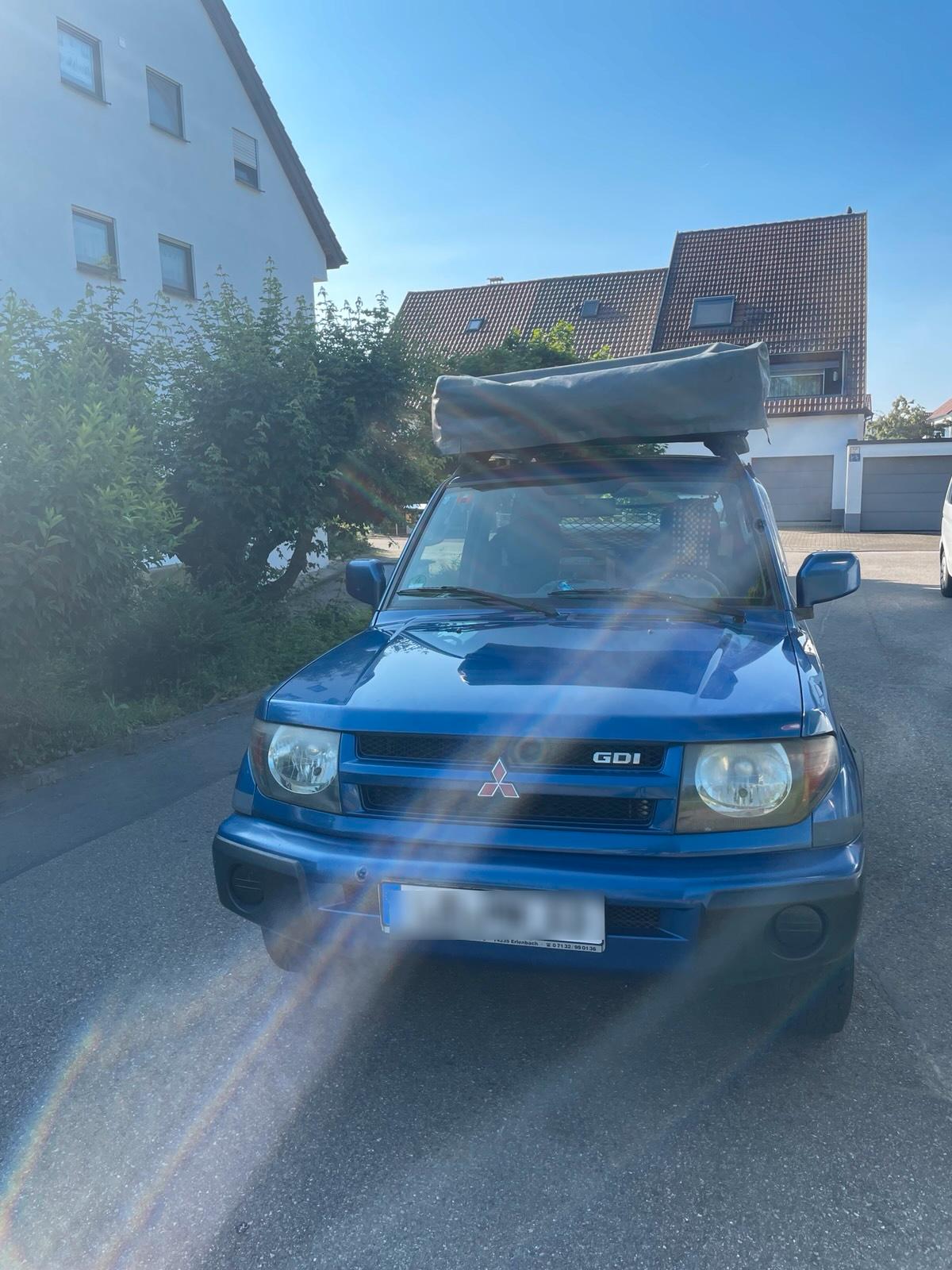 Abbildung des Autos Pajero Pinin TÜV Mai 2027