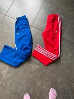 Original Adidas 2x Jogginghose blau und rot wie neu Gr xs/34 Hessen - Rosbach (v d Höhe) Vorschau