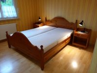 Schlafzimmer komplett massiv Holz Landhaus Kolonial Stil 160x200 Mecklenburg-Vorpommern - Koserow Vorschau