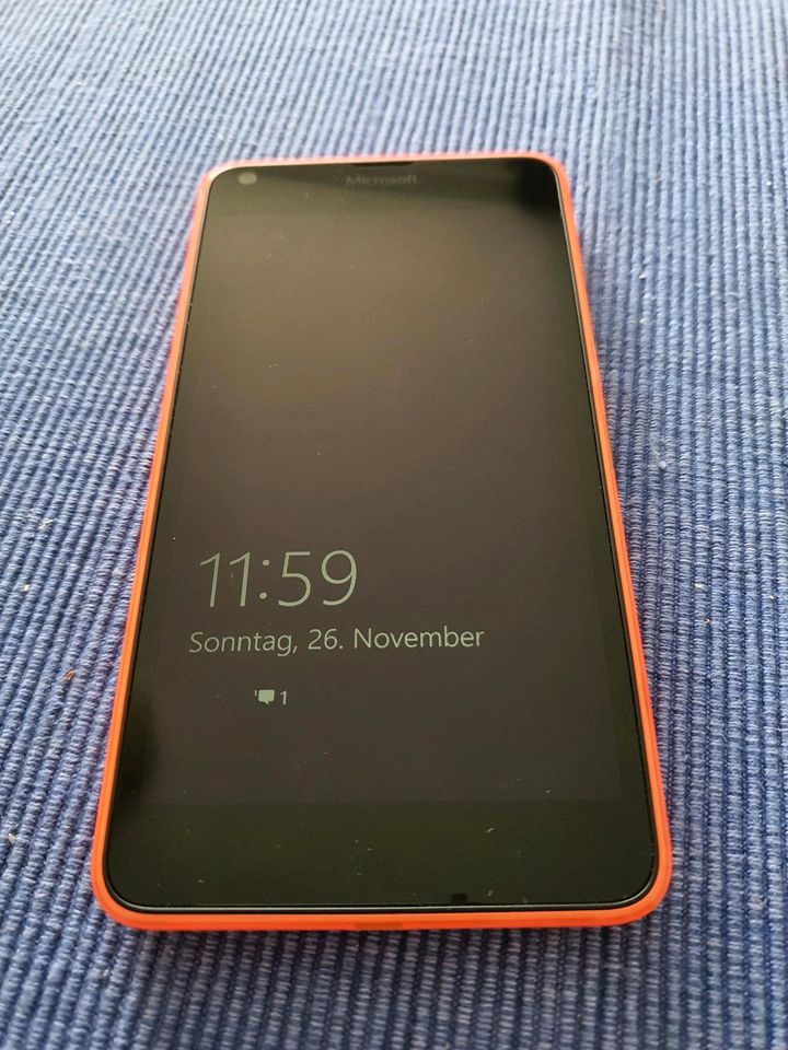 Microsoft Lumia 640 Dual Sim und Nokia 1320 in Stadtlohn