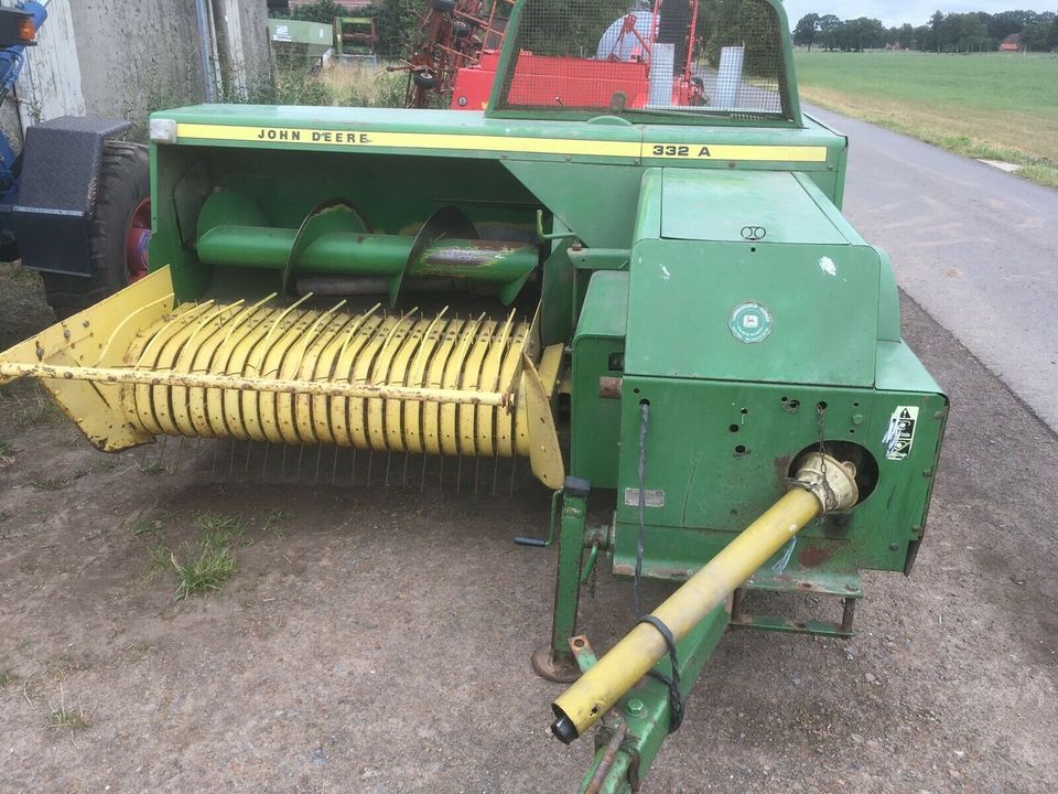 Suche John Deere 332 336 342 349 456 459 Hochdruckpresse in Wagenfeld