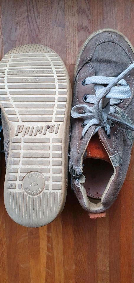 Schuhe in den Größen 31- 33, u.a. Primigi, von 1- 5€ in Berlin