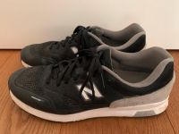 New Balance schwarz grau 44 Turnschuhe Laufen Joggen Sport neuw. Köln - Lindenthal Vorschau