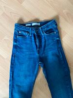 3 neuwertige Jeans Mango, SOHO/ANNE, Größe 36 Hamburg Barmbek - Hamburg Barmbek-Süd  Vorschau