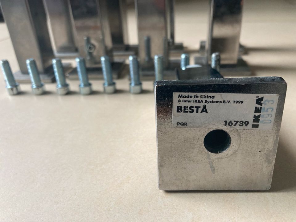 Ikea Besta Füße - 9 Stück in Ruppichteroth