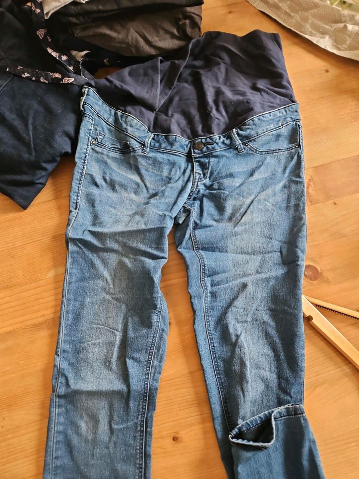 2 Umstandshosen jeans in Glashütte
