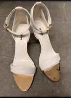 Dune Pumps Weiß Gold neu! High Heels Bayern - Schechen Vorschau