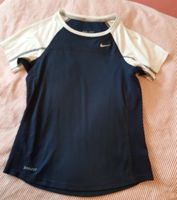 Nike Sportshirt, weiß/dunkelblau, Gr. 140 Dresden - Blasewitz Vorschau