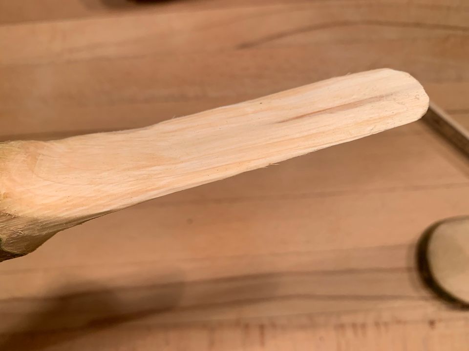 Messer aus Holz in Dorfen