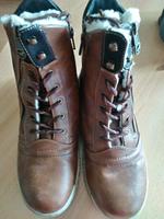 Mustang Schnürr Boots gefüttert Gr.40 Baden-Württemberg - Karlsdorf-Neuthard Vorschau