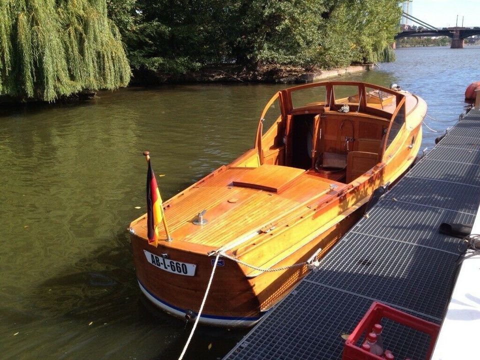 Fröbergs Mahagonie Motorboot in Brandenburg an der Havel