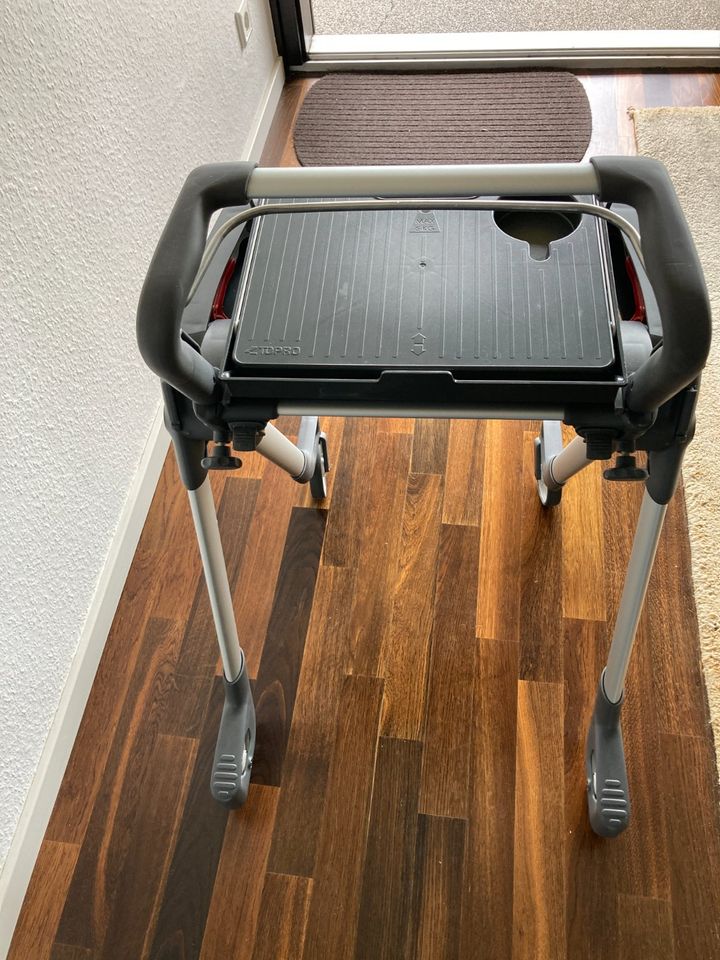 Rollator Indoor Topro Hestia - fast neu in Düsseldorf