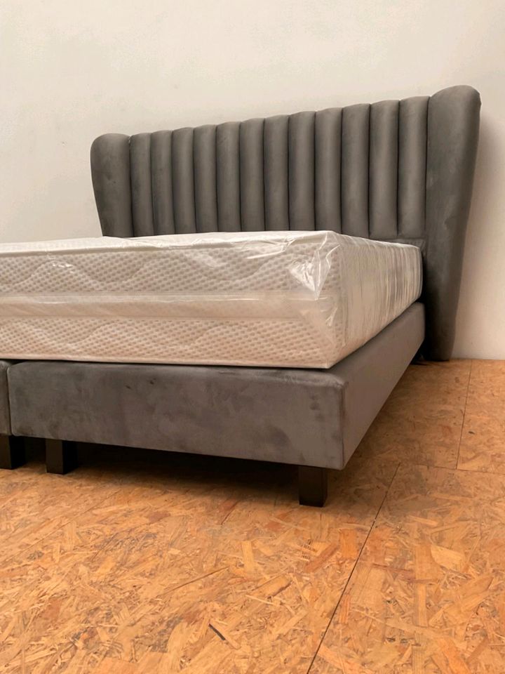 Luxus Boxspringbett,180x200,sofort lieferbar,Neuware, Matratze in Detmold