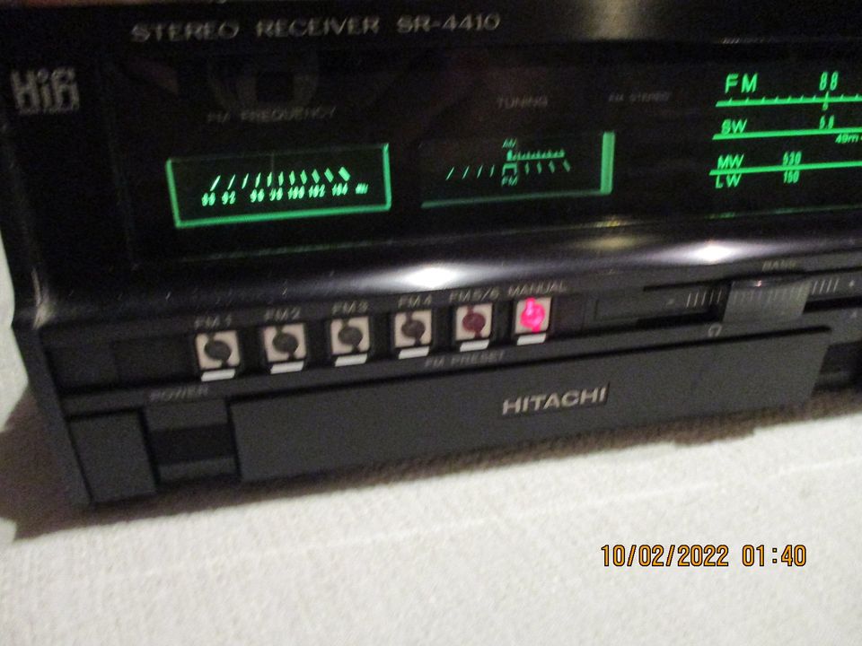 Hitachi AM - FM Receiver SR4410 aus Sammlungsauflösung in Mantel