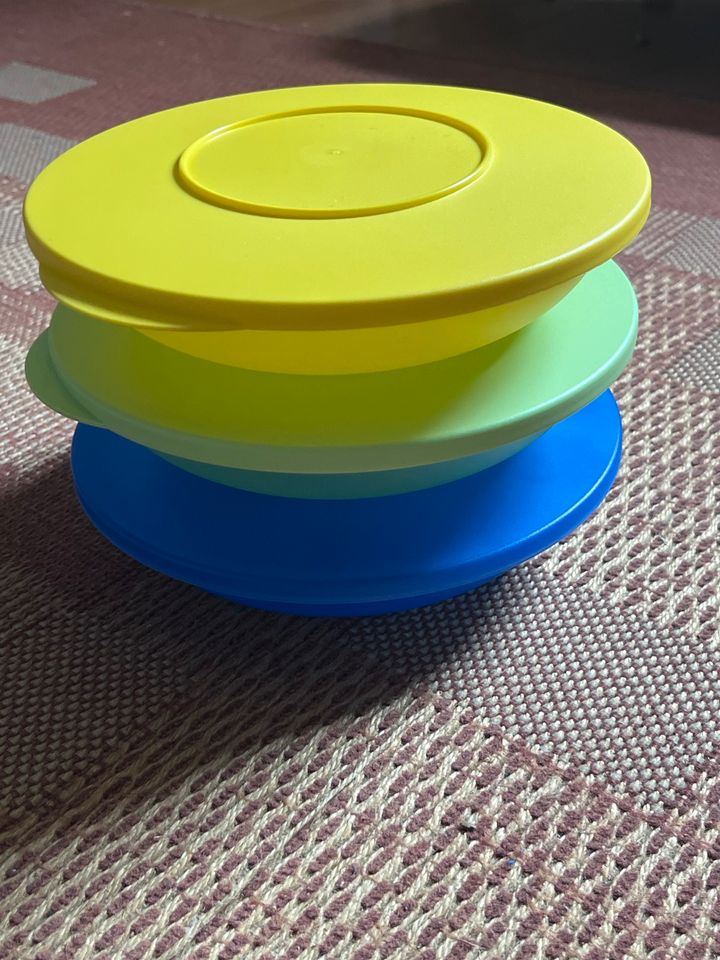 Tupperware flache Dose junge Welle 700ml gelb nagelneu in Hopsten