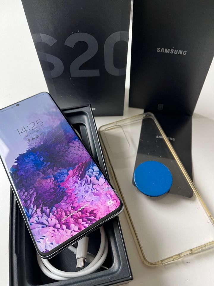 Samsung Galaxy S20+ plus 128 GB 6,7“ 8GB grau in Ratingen