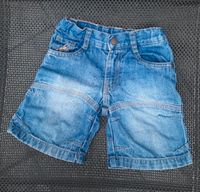 Jeans kurze Hose Shorts Bermuda Palomino C&A Gr.92 Sachsen - Kirchberg Vorschau