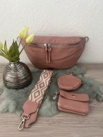 Crossbody Tasche in altrosa 4 teilig neu Essen - Steele Vorschau