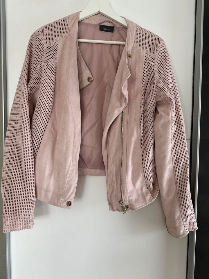 Frühlingsjacke Rosa 36/38 in Blomberg