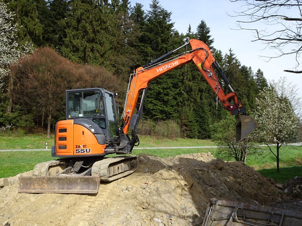 Minibagger 5,5 t Hitachi ZX55U-5A  mieten leihen in Konzell