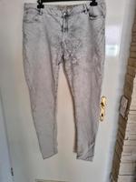 Stretch Jeans mit ausgefallener Waschung Gr.48 Bielefeld - Dornberg Vorschau