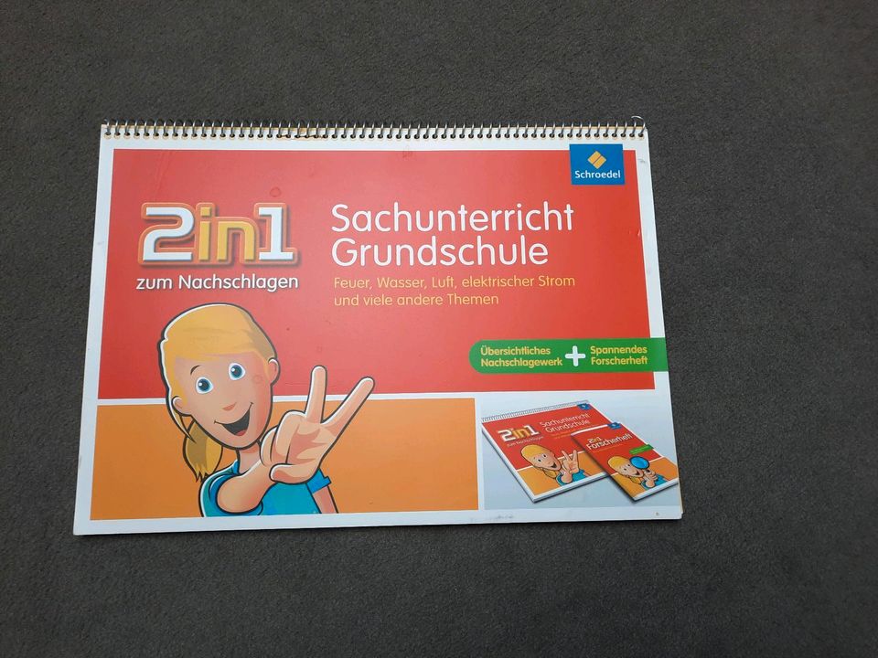 2in1 zum Nachschlagen, 4 Stück für Grundschule in Neusäß