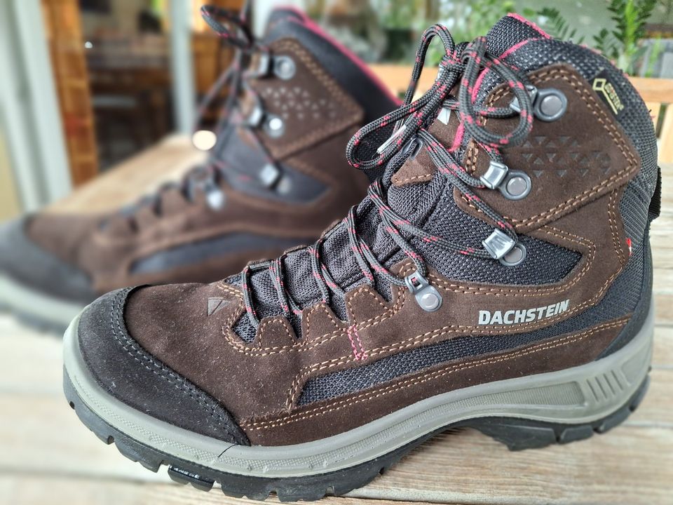 Damen-Wanderstiefel, Dachstein, Gr. 8/42, schwarz/braun in  Nordrhein-Westfalen - Reichshof | eBay Kleinanzeigen ist jetzt Kleinanzeigen