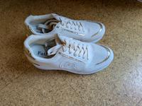 Gr.38 italienische Sneaker Baden-Württemberg - Göppingen Vorschau