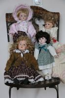 Nostalgische Puppen mit Porzellankopf Niedersachsen - Diepenau Vorschau